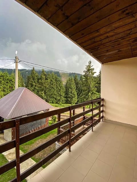 Cabana Izvorul Ariesului House in Cluj County