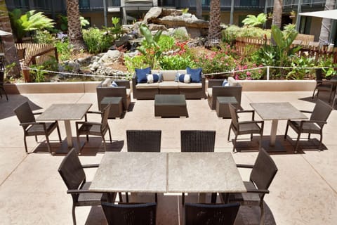 Embassy Suites by Hilton Lompoc Central Coast Hotel in Lompoc