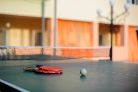 Table tennis