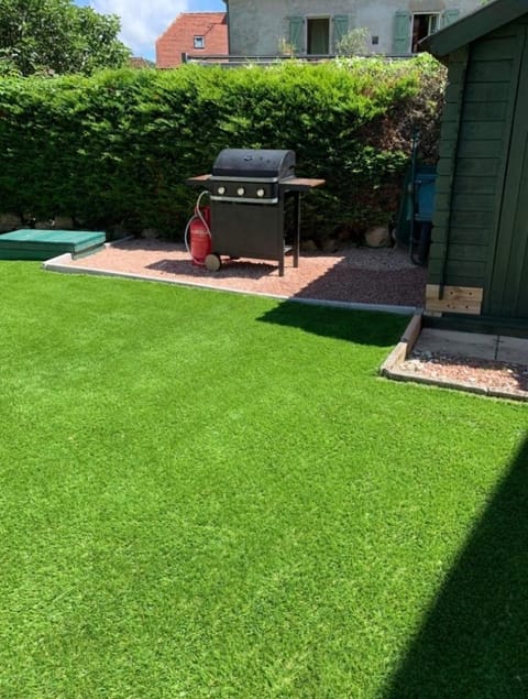 BBQ facilities, Garden view