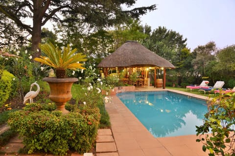 Bellgrove Guest House Sandton Bed and Breakfast in Sandton