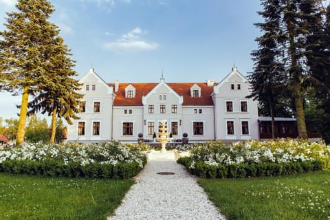 Pałac Mortęgi Hotel & SPA Hotel in Masovian Voivodeship