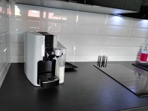 Coffee/tea facilities, Kitchen or kitchenette