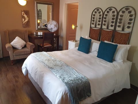 Silverstone Guesthouse Bed and Breakfast in Sandton