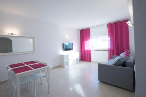 Apartamentos Tio Papel II Condo in Albufeira