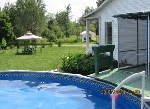 Gîte Parc Mauricie B&B Bed and Breakfast in Shawinigan