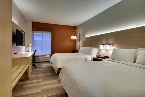 Holiday Inn Express Hotel & Suites Cedar Rapids I-380 at 33rd Avenue, an IHG Hotel Hotel in Cedar Rapids
