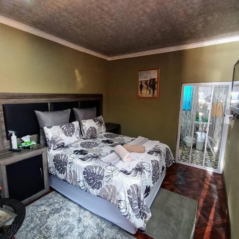 Authentic Bicycle Tours and Backpackers Hostel in Gauteng