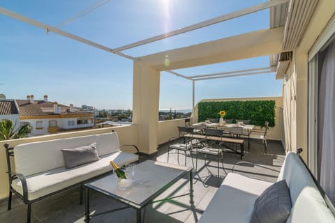 VACATION MARBELLA I Gran Ducado Sky Paradise Apartment in Marbella