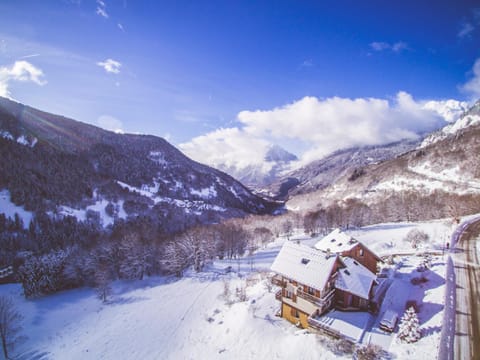 Chalet Saskia - Simply Perfect Chalet in Vaujany