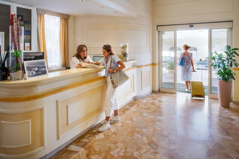 Hotel Villa Ida family wellness Hotel in Laigueglia