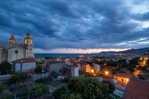 Nearby landmark, Natural landscape, Landmark view, Sea view, Sunset