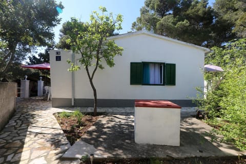 Jadrija II House for rest Haus in Šibenik