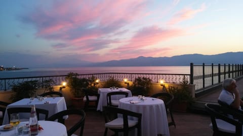 Balcony/Terrace, Dinner, Sunset