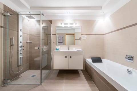 Avita - suites to relax Condo in Ortisei