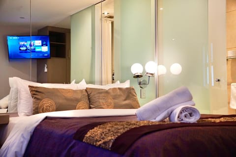 Bed, TV and multimedia