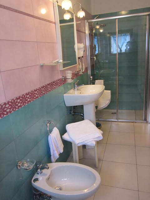 Cuccaro Club - Val di Vara e Cinque Terre Farm Stay in Province of Massa and Carrara
