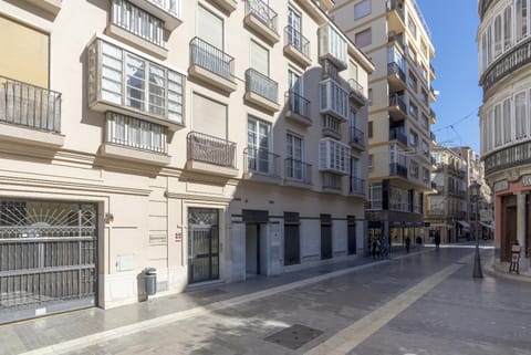 Cathedral Suites Condo in Malaga