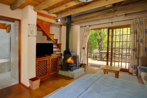 Whispering Pines Country Estate Natur-Lodge in Gauteng