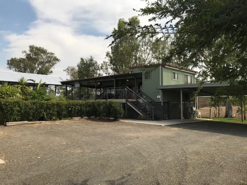 Riverside Farm Retreat Alojamiento y desayuno in Narrabri