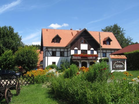 Facade/entrance, Garden