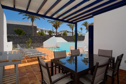 BBQ facilities, Balcony/Terrace, Swimming pool, Swimming pool