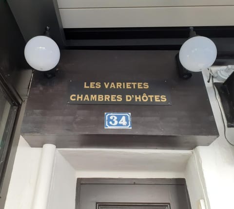 Chambre d'Hôtes Les Variétés Pensão in Saint-Remy-de-Provence