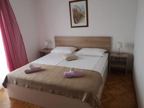 Apartments Mareta Condominio in Supetarska Draga
