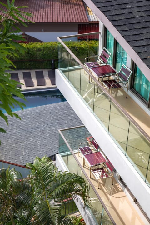 Balcony/Terrace, Pool view