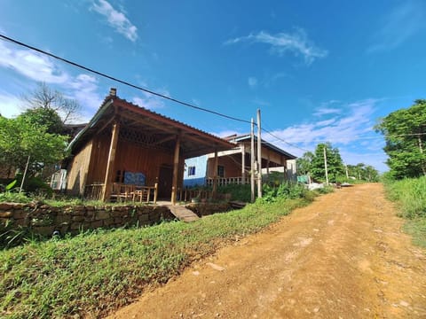 Property building, Natural landscape, Street view