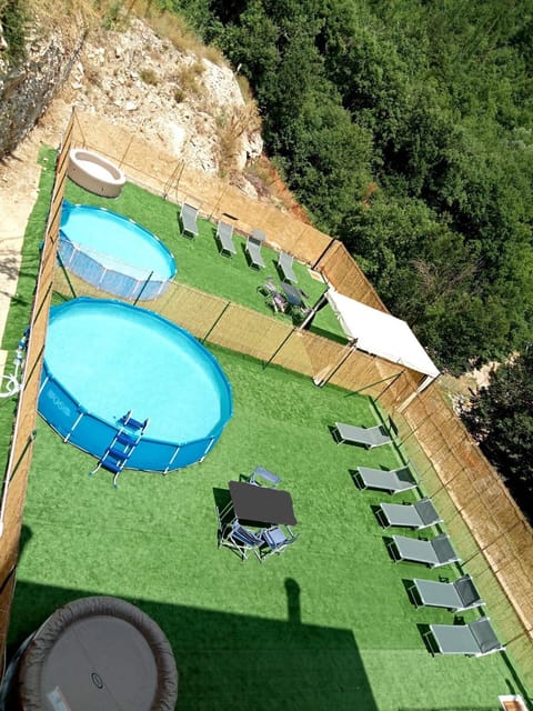 Garden, Swimming pool