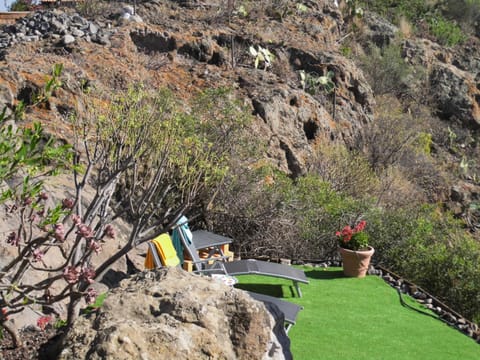 Off site, Balcony/Terrace, On site