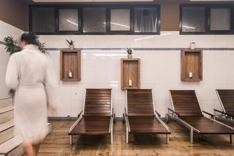 Sauna, Steam room, Spa and wellness centre/facilities