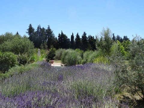 Le Nid de la Huppe House in Provence-Alpes-Côte d'Azur