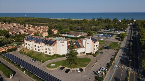 Property building, Sea view