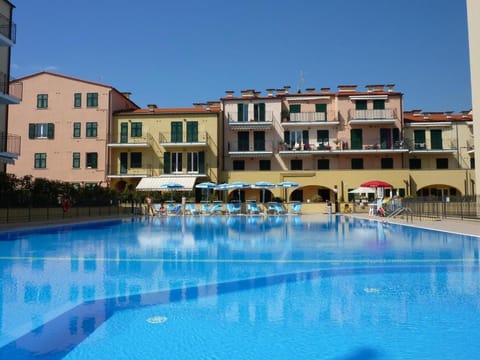 Facade/entrance, Bird's eye view, Pool view, Swimming pool