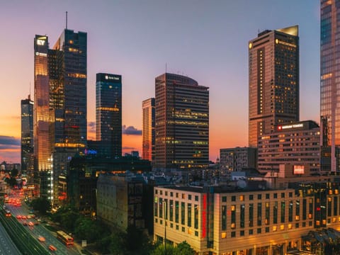 Property building, Day, Bird's eye view, View (from property/room), City view, City view, Location, Sunrise, Sunset