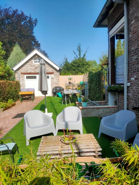 Patio, Garden, Garden, Balcony/Terrace, Seating area