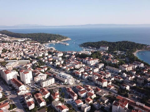 Mucic Apartments Condo in Makarska