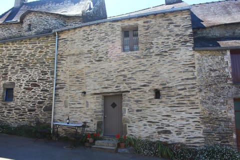 "Number 26" Town House House in Brittany