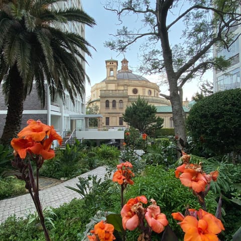 Nearby landmark, Garden