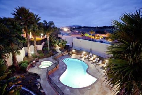 Holiday Inn Express Grover Beach-Pismo Beach Area, an IHG Hotel Resort in Grover Beach