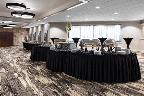 Holiday Inn Hotel & Suites Des Moines-Northwest, an IHG Hotel Hotel in Urbandale
