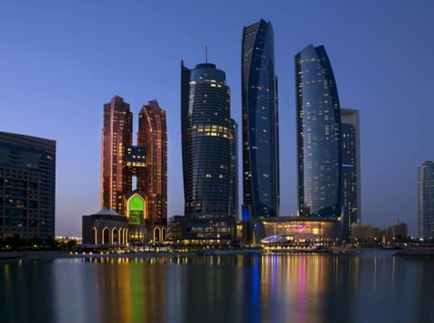 Bab Al Qasr Residence Aparthotel in Abu Dhabi
