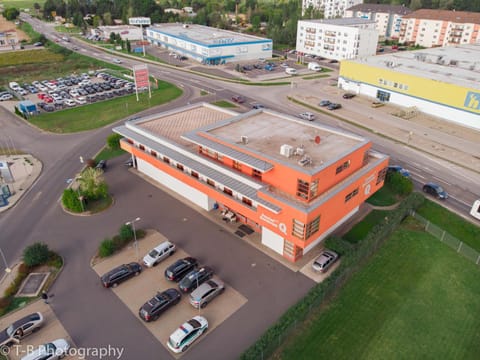 Property building, Bird's eye view, Parking