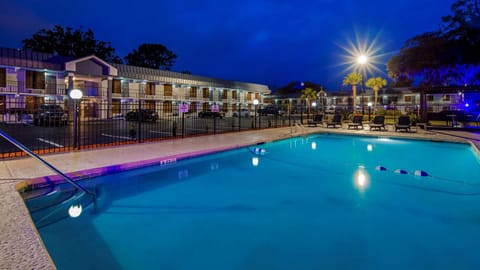Best Western Central Inn Hotel in Savannah