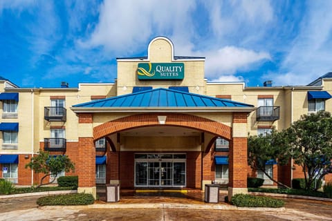 Quality Suites Hotel in San Antonio