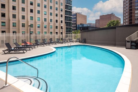 DoubleTree by Hilton Silver Spring Washington DC North Hotel in Silver Spring