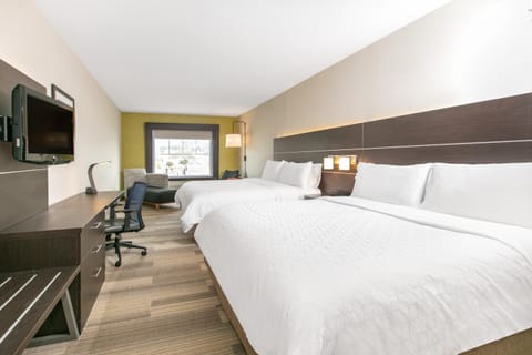 Holiday Inn Express Hotel & Suites Seaside Convention Center, an IHG Hotel Resort in Seaside