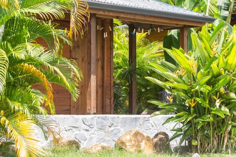 Iguana Ecolodge Lodge nature in Guadeloupe